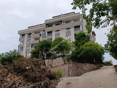 Kaçmaz Emlaktan Kocaeli İzmitte Satılık 2+1 Daire 2