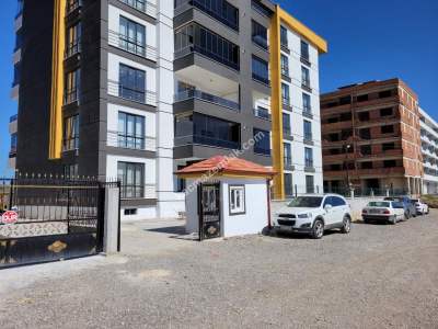 Mevlana Kültür Merkezi Yanı Site İçi 3+1 Lüks Daire 2