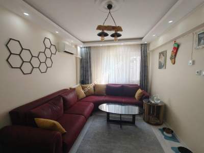 Manisa Merkez Efendi Mahallesinde 2+1 Satılık Daire 8