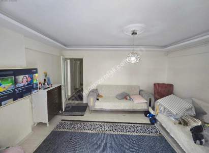 Manisa Muradiye'de Satılık Arakat 2+1 Arakat Daire 4