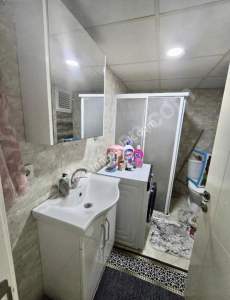 Manisa Muradiye'de Satılık Arakat 2+1 Arakat Daire 9