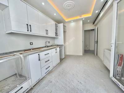 Manisa Muradiyede 2+1 Kapalı Mutfak Sıfır Satılık Daire 2