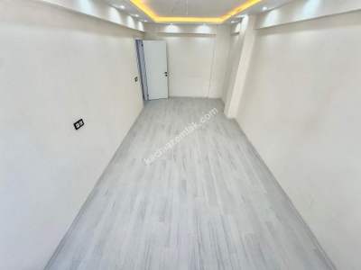 Manisa Muradiyede 2+1 Kapalı Mutfak Sıfır Satılık Daire 18