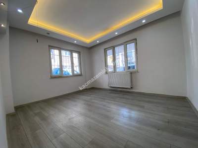 Manisa Tefikiye Mahallesinde Satılık 2+1 Daire 6