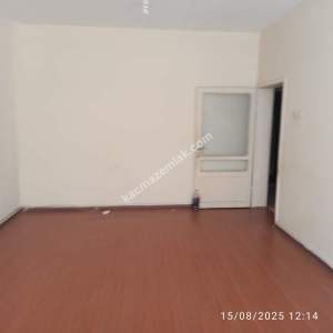 Mersin Turgutreis Mh Satılık 3+1 Asansörlü Daire 13