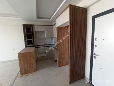 Mersin Erdemli Tömükte Satılık 1+1 Daire 3