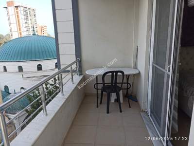 Mersin Mezitli Davultepe Site İçi Satılık 3+1 Kombili D 27