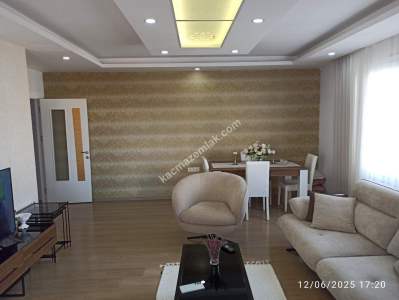 Mersin Mezitli Davultepe Site İçi Satılık 3+1 Kombili D 11