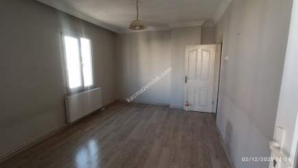 Mersin Yenişehir Gazi Mh Satılık 3+1 Doğalgaz Kombili D 9