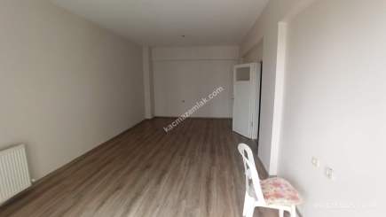 Mersin Yenişehir Gazi Mh Satılık 3+1 Doğalgaz Kombili D 4