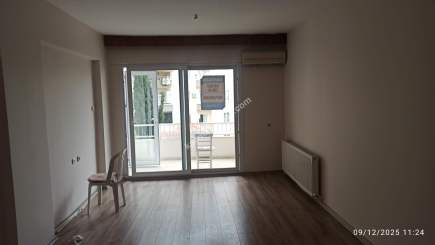 Mersin Yenişehir Gazi Mh Satılık 3+1 Doğalgaz Kombili D 3