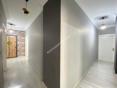 Mersin Yenişehir Pozcu Gmk Bulvarında Satılık 3+1 Daire 11