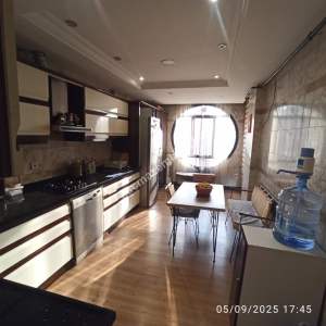 Mersin Yenişehir Palmiye Mh Satılık 3+1 Doğalgaz Kombil 10