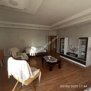 Mersin Yenişehir Palmiye Mh Satılık 3+1 Doğalgaz Kombil 12