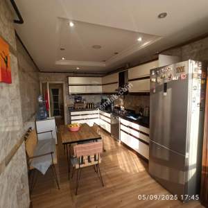 Mersin Yenişehir Palmiye Mh Satılık 3+1 Doğalgaz Kombil 5