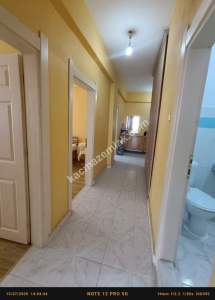 Niğde Bor Merkezde Cadde Üzeri Satılık 3+1Daire 12