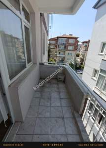 Niğde Bor Merkezde Cadde Üzeri Satılık 3+1Daire 11