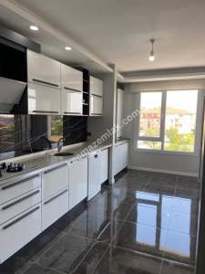 Niğde Bor Merkezde Satılık 3+1 Lüks Daire 1