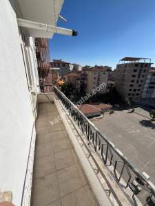 Niğde Bor Çarşı İçi Satılık 2+1 Daire 7