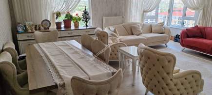 Niğde Merkez Aşağı Kayabaşı Mahallesinde Satılık 3+1 Da 13