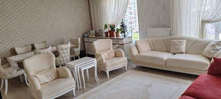 Niğde Merkez Aşağı Kayabaşı Mahallesinde Satılık 3+1 Da 3