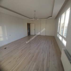 Niğde Merkez İnönü Mah Satılık 3+1 Daire 2