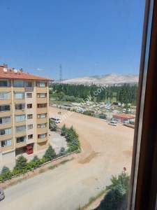 Niğde Merkez Sarıköprü Mahallesinde Satılık 4+1 Daire 4