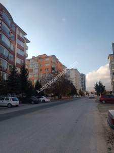 Niğde Merkez Sarı Köprü Mahallesinde 3+1 Satılık Daire 33