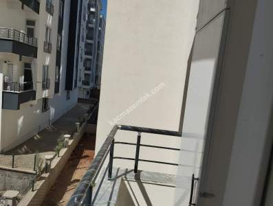 Siirt Kooperatif Mah. Uzun Park Yanı Satılık 1+1 Daire 26