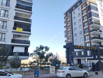 Siirt İpek Life Sitesinde Satılık 4+1 Lüks Daire 1