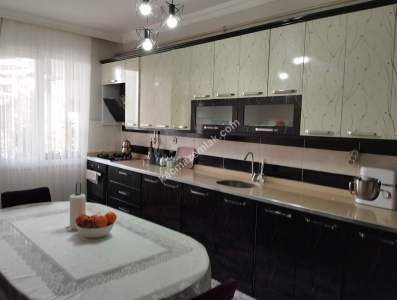 Siirt Bahçelievler Karayolları Yanı Satılık 3+1 Daire 23