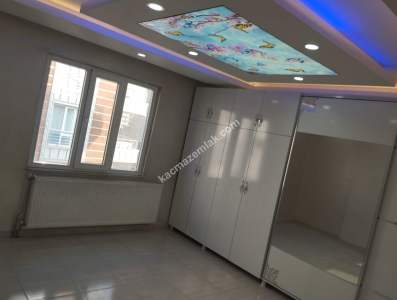 Siirt Araştırma Hastanesi Civarı Satılık 3+1 Daire 33