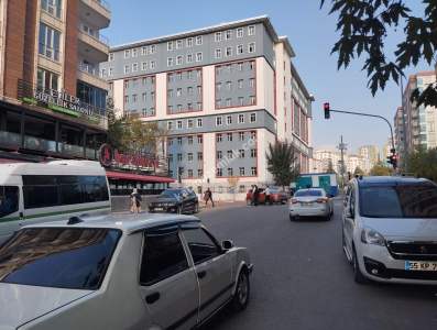 Siirt Araştırma Hastanesi Civarı Satılık 3+1 Daire 4