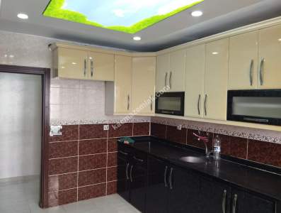 Siirt Araştırma Hastanesi Civarı Satılık 3+1 Daire 17