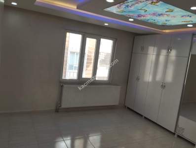 Siirt Araştırma Hastanesi Civarı Satılık 3+1 Daire 32
