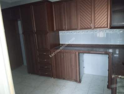 Siirt Diş Hastanesi Civarında Satılık 3+1 Daire 25