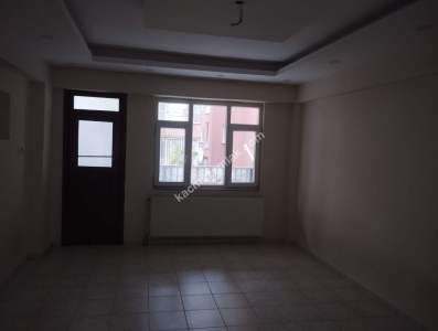 Siirt Diş Hastanesi Civarında Satılık 3+1 Daire 33