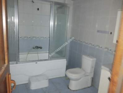 Siirt Diş Hastanesi Civarında Satılık 3+1 Daire 38