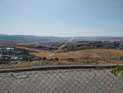 Siirt Veysel Karani Mah. Satılık Müstakil 3+1 Daire 37