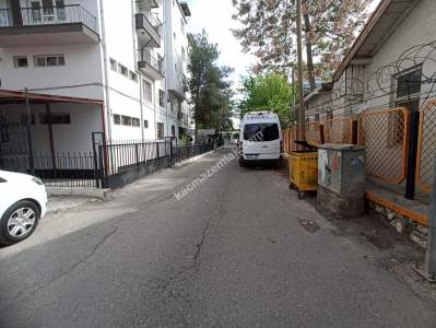 Siirt Merkez Kara Yolları Yanı Satılık 2+1 Daire 3