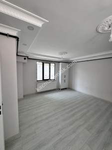 Gerze 19 Mayıs Mahallesinde Satılık 1+1 Daire 1