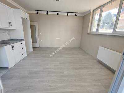 Gerze Çarşı Mahallesinde Satılık Dublex 2