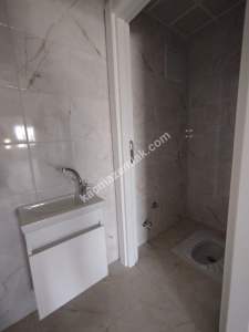 Sivas Satılık Daire-Ahmet Turangazi Mah. 3+1 Sıfır 15