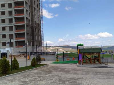 Sivas Satılık Daire-Ahmet Turangazi Mah. 3+1 Sıfır 4