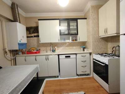 Sivas Satılık Daire- Akdeğirmen Mah. 2+1 2. Kat 6