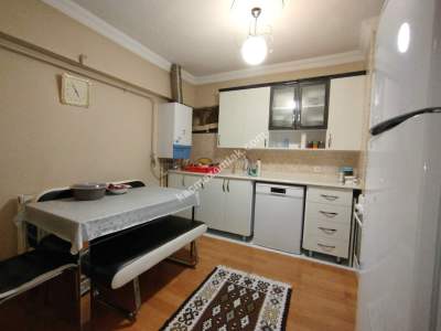 Sivas Satılık Daire- Akdeğirmen Mah. 2+1 2. Kat 3