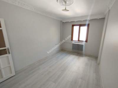 Sivas Satılık Daire Bahtiyarbostan Mah 3+1 Yüksek Giriş 23