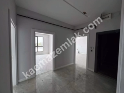 Sivas Satılık Daire - Eğriköprü Mah. 4+1 160M2 5. Kat 10