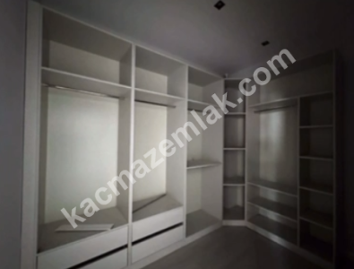 Sivas Satılık Daire - Eğriköprü Mah. 4+1 160M2 5. Kat 18