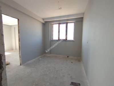 Sivas Satılık Daire- Eğriköprü Mah. 3+1 110M2 Kilerli 9